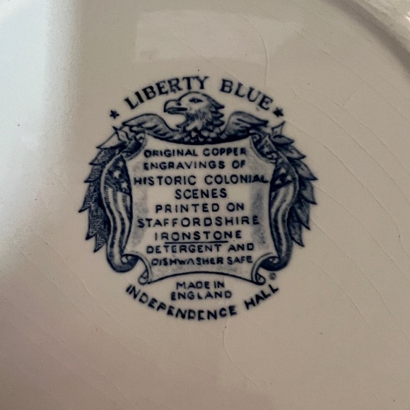 Liberty Blue Historic Scenes • Independence Hall - Picture 2 of 3